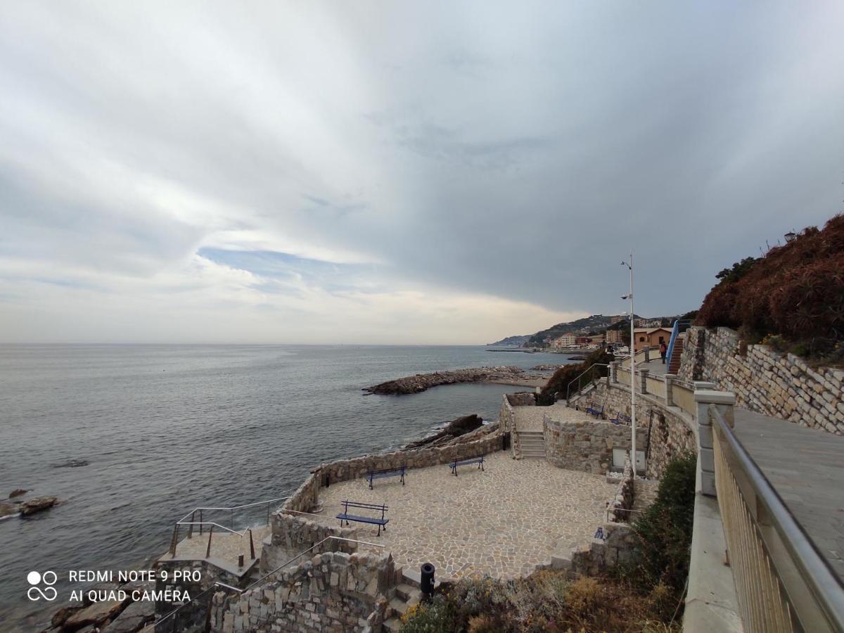 Appartamento Pama Mar Imperia Esterno foto